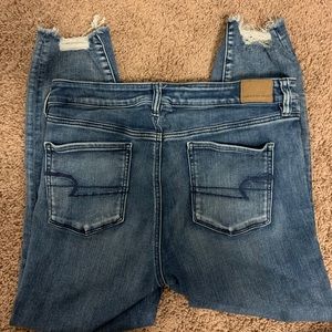 American Eagle cropped super stretch skinny jeans